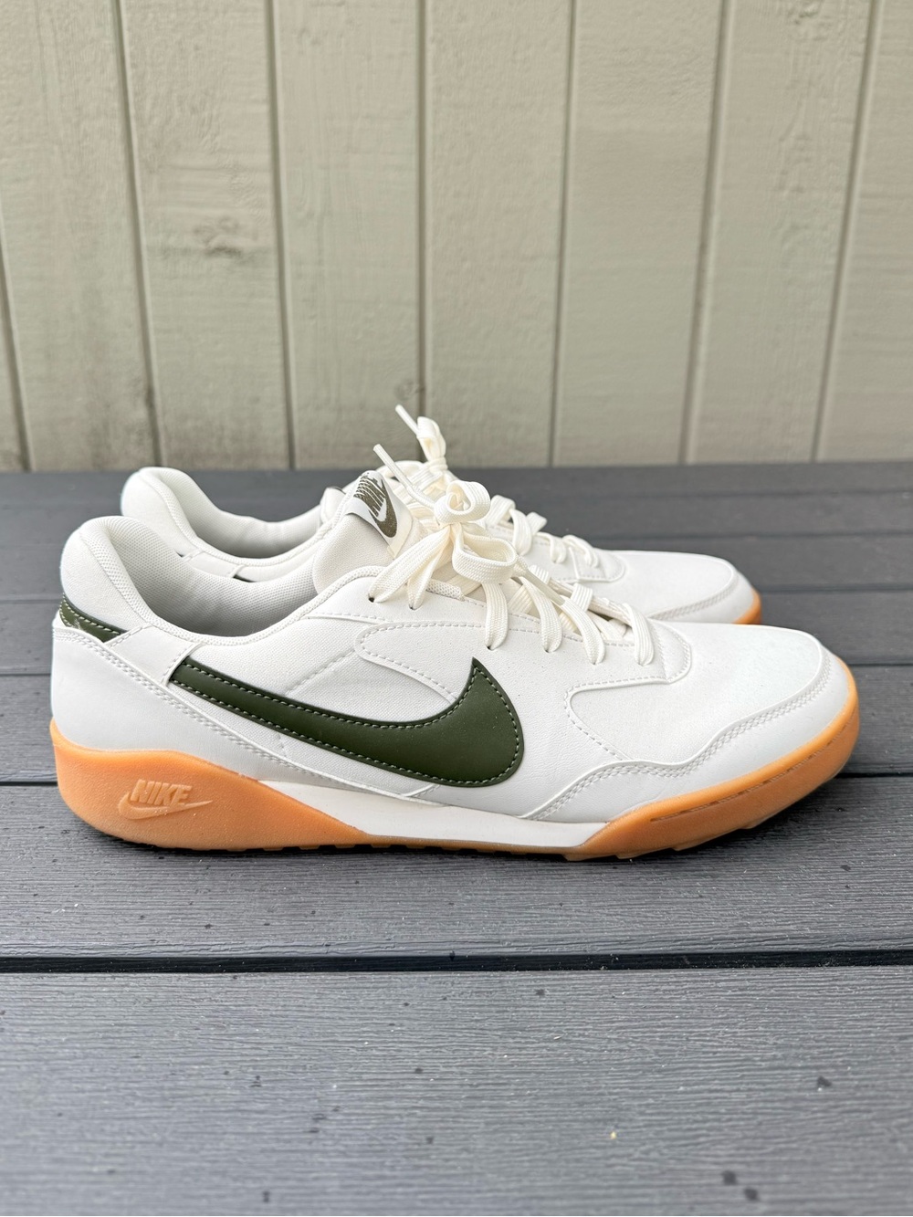 Nike Terra Manta Sneakers (Size 11, Men)